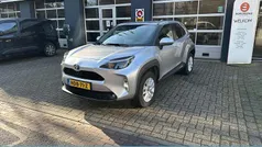 Grijs Gebruikt 2024 Toyota Yaris Cross Active SUV | € 28.450 (Eerlijke prijs)