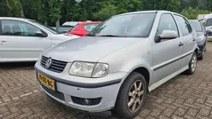 Gebruikt 2000 VW Polo Trendline Hatchback | € 999 (Eerlijke prijs)