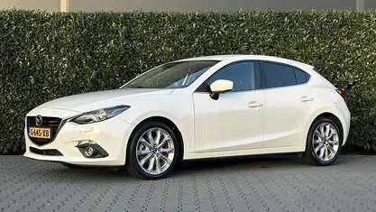 Gebruikt 2014 Mazda 3 Hatchback | € 10.950 (Eerlijke prijs)