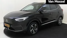 Gebruikt 2023 MG ZS Luxury Sedan | € 27.995 (Eerlijke prijs)