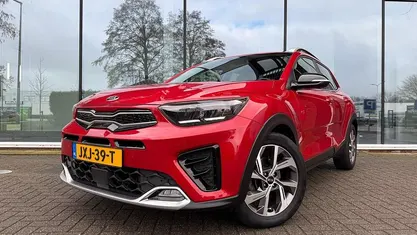 Occasion Kia Stonic GT-Line 101 PK (74 kW) 2021 Rood SUV