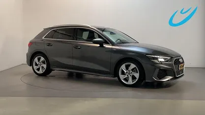 Grijs Gebruikt 2021 Audi A3 Sportback e-tron S-Line Hatchback | € 23.750 (Goede deal)