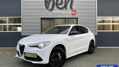 Wit Gebruikt 2018 Alfa Romeo Stelvio Veloce SUV | € 28.950 (Eerlijke prijs)