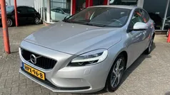 Gebruikt 2017 Volvo V40 Momentum Stationwagen | € 15.950 (Goede deal)