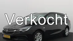 Zwart Gebruikt 2018 Opel Astra Edition Stationwagen | € 12.283 (Eerlijke prijs)