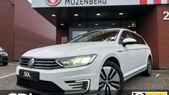 Wit Gebruikt 2015 VW Passat Highline Stationwagen | € 17.445 (Super prijs)