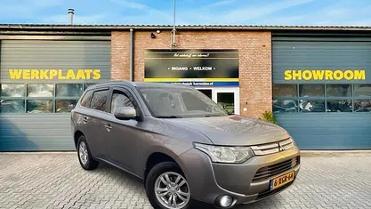 Occasion Mitsubishi Outlander 150 PK (110 kW) 2014 Grijs SUV