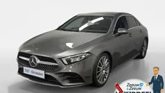 Grijs Gebruikt 2019 Mercedes A200 Premium Sedan | € 26.935 (Eerlijke prijs)