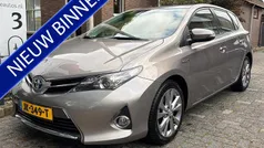 Gebruikt 2015 Toyota Auris Hybrid Comfort Hatchback | € 10.845 (Super prijs)