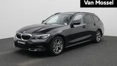 Gebruikt 2021 BMW 330e Comfort Edition Stationwagen | € 27.400 (Super prijs)
