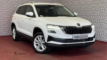 Occasion Skoda Karoq Business Line 150 PK (110 kW) 2024 Wit SUV