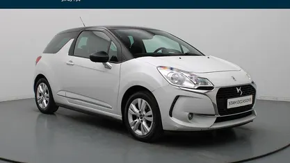 Wit Gebruikt 2018 DS Automobiles DS3 Business Hatchback | € 8.490 (Eerlijke prijs)