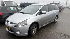 Grijs, metallic lak Gebruikt 2006 Mitsubishi Grandis Intense MPV | € 1.250 (Eerlijke prijs)