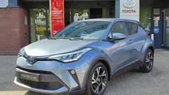 Grijs Gebruikt 2023 Toyota C-HR SUV | € 26.299 (Eerlijke prijs)