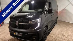 Gebruikt 2024 Renault Master Black Edition Van | € 39.950 (Eerlijke prijs)