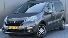 Grijs, metallic lak Gebruikt 2016 Peugeot Partner Tepee Allure MPV | € 9.995 (Eerlijke prijs)
