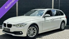 Wit Gebruikt 2016 BMW 320 Executive Stationwagen | € 17.950 (Goede deal)