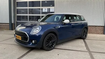 Blauw Occasion 2017 Mini Cooper Clubman Business Stationwagen | € 12.950 (Eerlijke prijs)