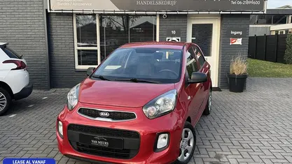 Occasion Kia Picanto 65 PK (47 kW) 2016 Rood Hatchback