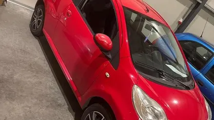 Occasion Peugeot 107 68 PK (50 kW) 2006 Rood Hatchback