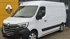 Wit Gebruikt 2023 Renault Master Van | € 24.557 (Goede deal)