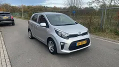 Grijs (metallic) Gebruikt 2017 Kia Picanto Comfort Hatchback | € 5.950 (Eerlijke prijs)