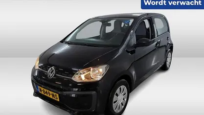 Gebruikt 2021 VW up! Hatchback | € 10.950 (Eerlijke prijs)
