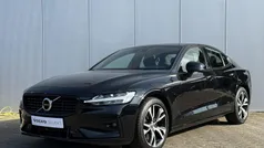 Gebruikt 2020 Volvo S60 R-Design Sedan | € 29.950 (Eerlijke prijs)