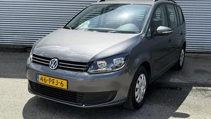 Grijs Gebruikt 2011 VW Touran Trendline MPV | € 5.750 (Eerlijke prijs)