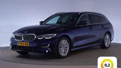 Blauw Gebruikt 2022 BMW 320 Luxury Line Stationwagen | € 24.409 (Super prijs)