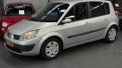 Grijs Gebruikt 2006 Renault Scénic II Expression MPV | € 2.349 (Eerlijke prijs)