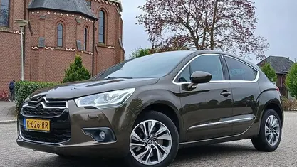 Bruin Occasion 2011 Citroën DS4 Sport Chic Hatchback | € 5.499 (Goede deal)