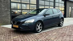 Gebruikt 2017 Volvo V40 Inscription Hatchback | € 15.975 (Eerlijke prijs)