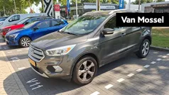 Gebruikt 2017 Ford Kuga Titanium SUV | € 16.990 (Eerlijke prijs)