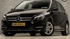 Zwart Gebruikt 2017 Mercedes B180 Ambition MPV | € 16.945 (Goede deal)