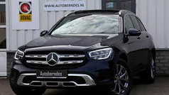 Blauw Gebruikt 2021 Mercedes GLC300e AMG SUV | € 41.900 (Eerlijke prijs)