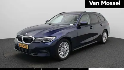 Gebruikt 2021 BMW 318 Basis Stationwagen | € 29.945 (Eerlijke prijs)