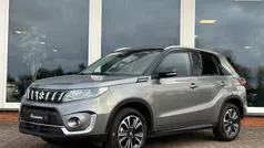 Gebruikt 2024 Suzuki Vitara Style SUV | € 25.450 (Eerlijke prijs)