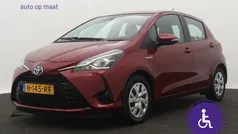 Rood Gebruikt 2020 Toyota Yaris Hybrid Active Hatchback | € 17.950 (Eerlijke prijs)