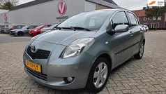 Gebruikt 2007 Toyota Yaris Luna Hatchback | € 4.450 (Eerlijke prijs)