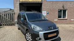 Grijs, metallic lak Gebruikt 2010 Peugeot Partner Tepee Outdoor MPV | € 6.999 (Eerlijke prijs)