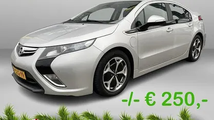 Gebruikt 2013 Opel Ampera Hatchback | € 4.950 (Eerlijke prijs)