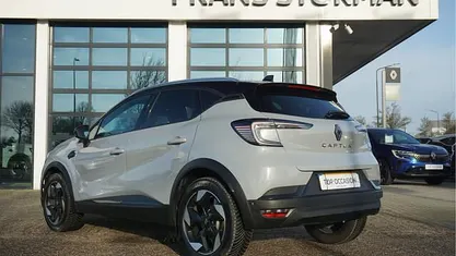 Grijs metallic Occasion 2024 Renault Captur Techno SUV | € 28.900 (Eerlijke prijs)