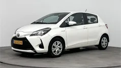 Wit Gebruikt 2018 Toyota Yaris Hatchback | € 14.445 (Eerlijke prijs)