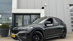 Zwart Gebruikt 2021 BMW X1 Executive SUV | € 26.745 (Eerlijke prijs)