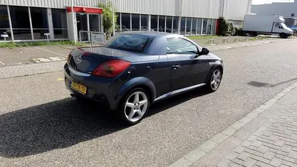 Occasion Opel Tigra Sport 90 PK (66 kW) 2006 Cabriolet