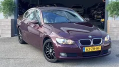 Rood Gebruikt 2008 BMW 320 Executive Coupé | € 5.750 (Goede deal)