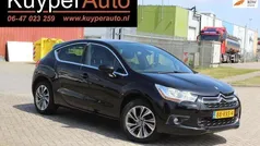 Zwart, metallic lak Gebruikt 2011 Citroën DS4 So Chic Hatchback | € 7.750 (Eerlijke prijs)