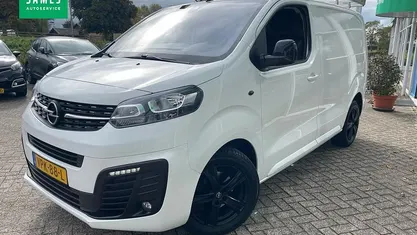 Wit Occasion 2022 Opel Vivaro MPV | € 20.690 (Eerlijke prijs)