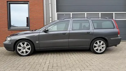 Occasion 2001 Volvo V70 Comfort Stationwagen | € 2.850 (Eerlijke prijs)